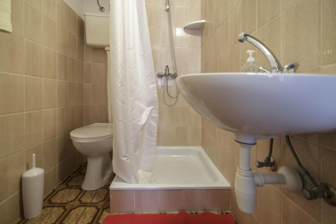 Apartmani Jordana Komiža Kültér fotó