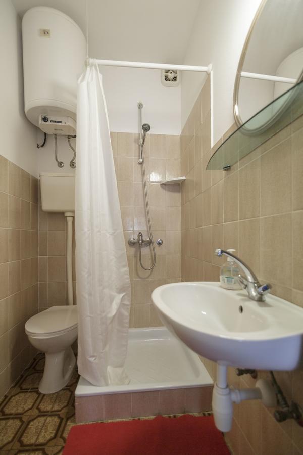 Apartmani Jordana Komiža Kültér fotó